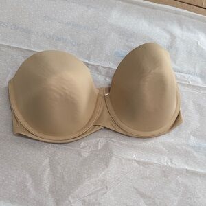 Maidenform Strapless T-Shirt Bra in Beige